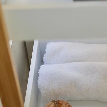Helle Im Schwarzwald - 2 Schlafzimmer - Wlan - Holzapfel