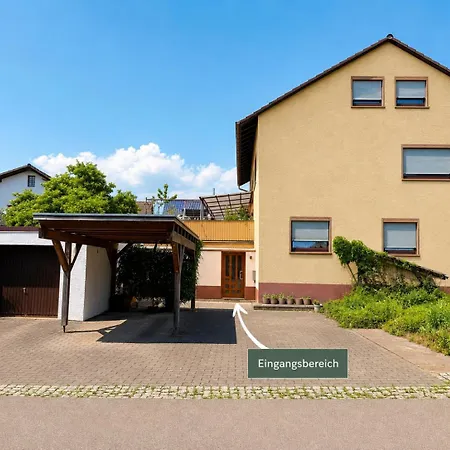 Helle Im Schwarzwald - 2 Schlafzimmer - Wlan - Holzapfel *